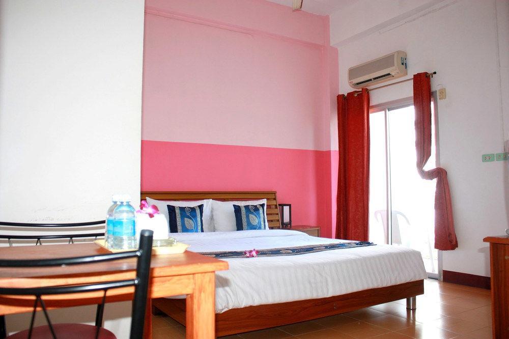 Sea U Honey Hotel Patong Buitenkant foto