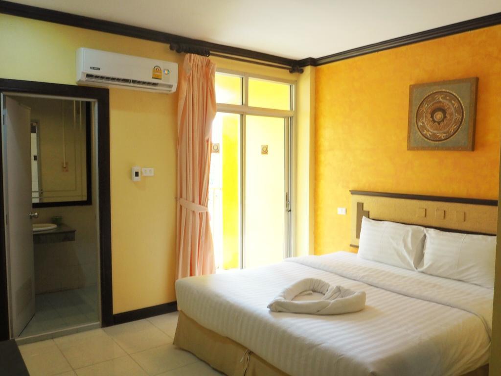 Sea U Honey Hotel Patong Buitenkant foto